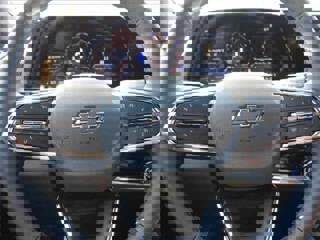 New 2026 Chevrolet Equinox ACTIV w/ Convenience Package III image 9