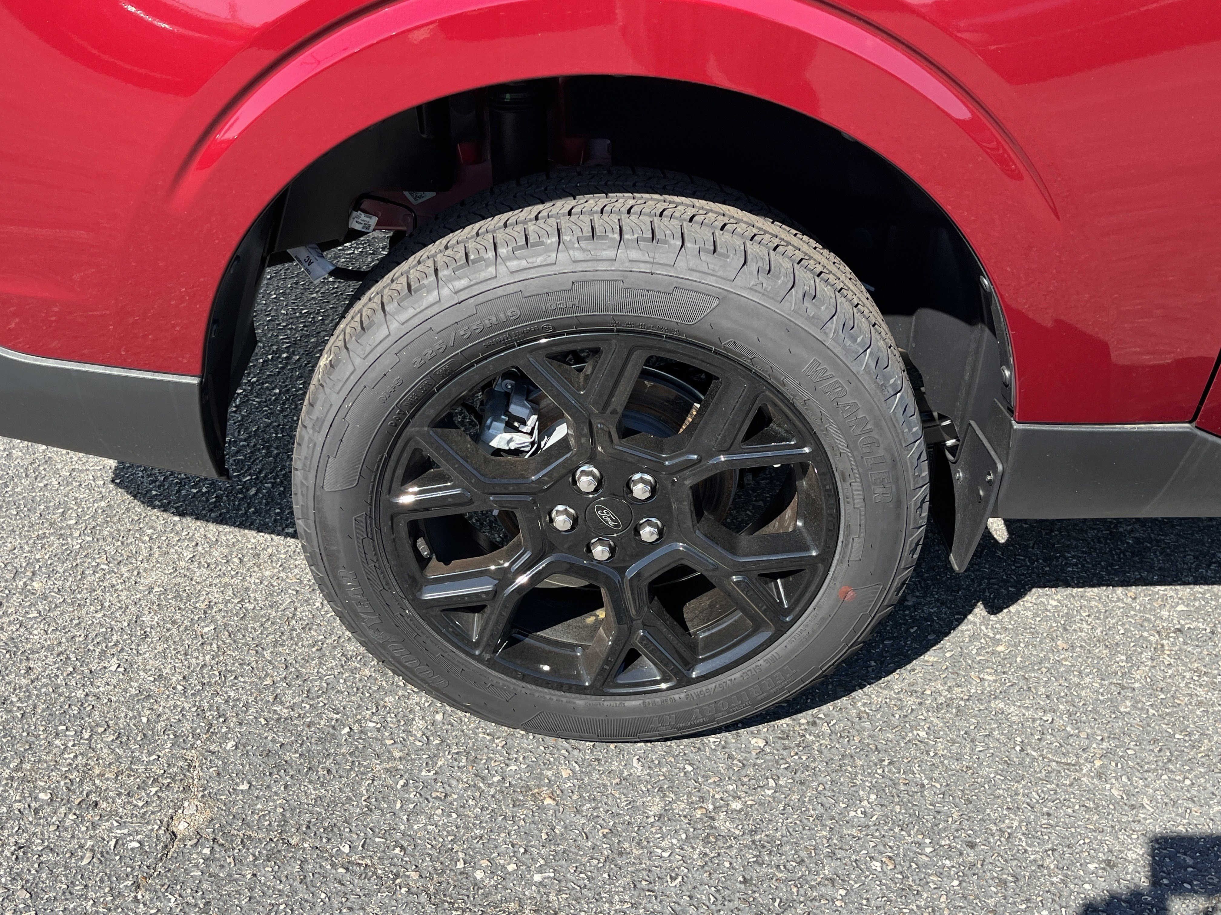 New 2026 Ford Maverick XLT w/ XLT Luxury Package AWD/4WD image 9