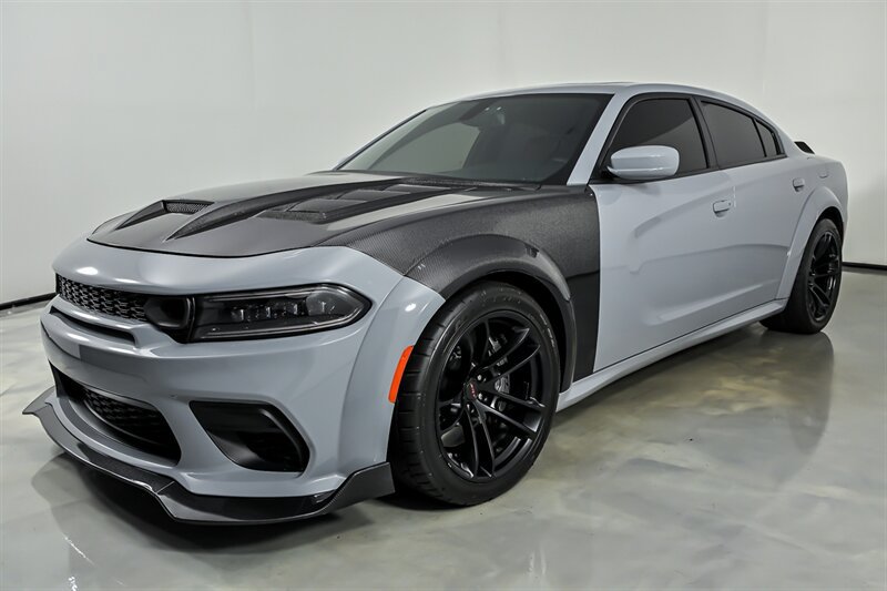 Used 2022 Dodge Charger SRT Hellcat w/ Harman/Kardon Audio Group RWD image 5