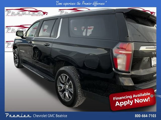 Used 2021 Chevrolet Suburban LT w/ LT Signature Package image 4