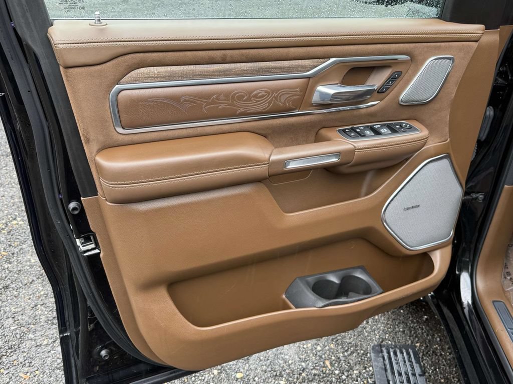Used 2023 RAM 1500 Limited AWD/4WD image 23
