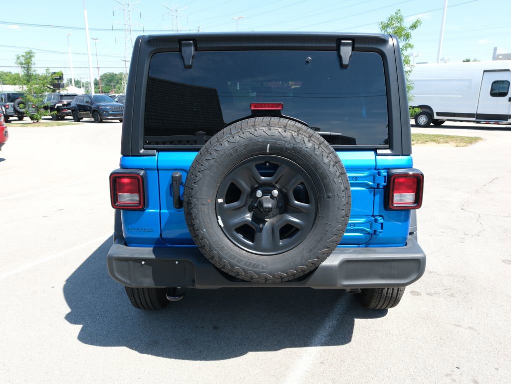 Used 2026 Jeep Wrangler Unlimited Sport AWD/4WD image 8