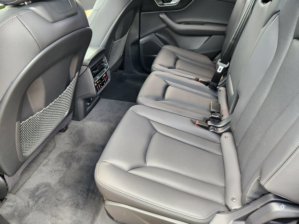 New 2026 Audi Q7 Premium Plus AWD/4WD image 35