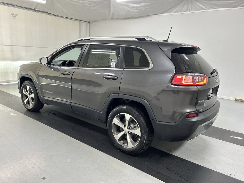 Used 2021 Jeep Cherokee Limited AWD/4WD image 7