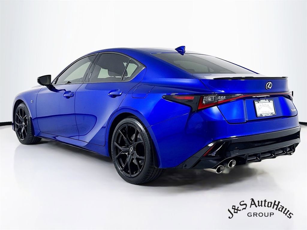 Used 2025 Lexus IS 500 RWD image 5