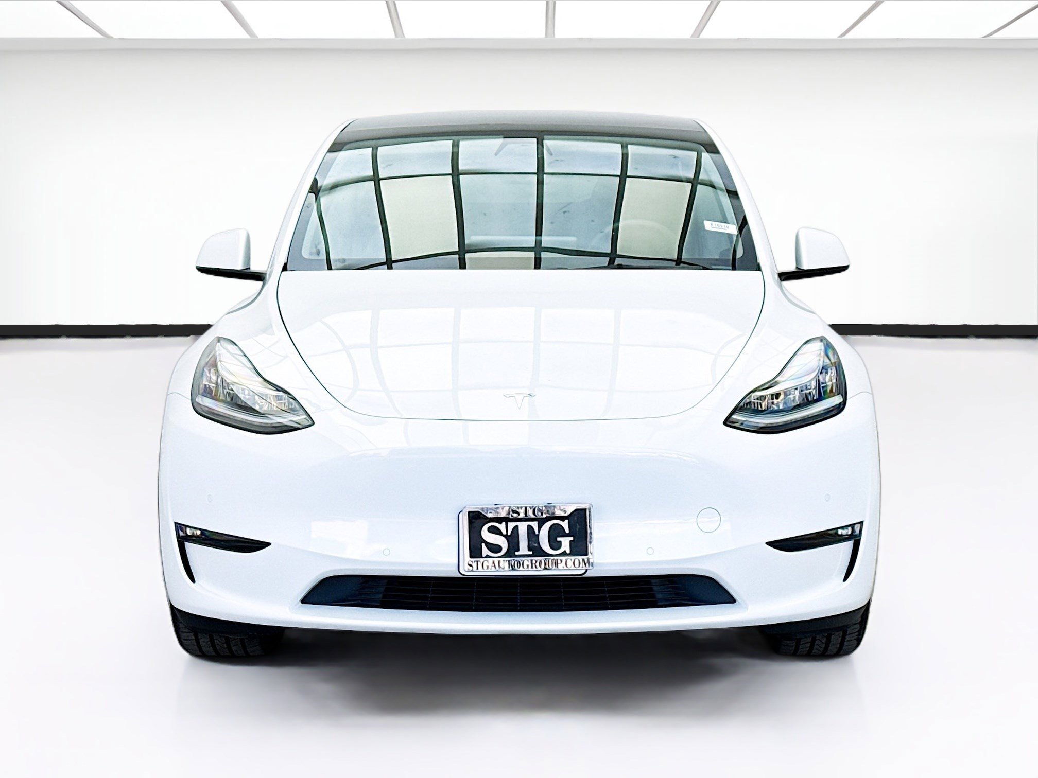 Used 2021 Tesla Model Y Long Range image 2