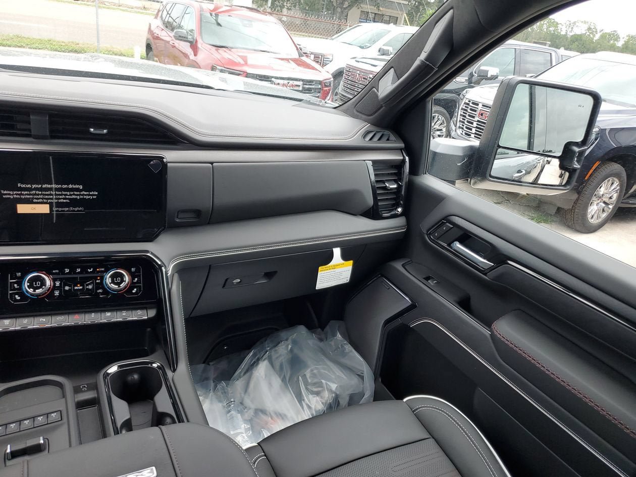 New 2026 GMC Sierra 2500 AT4X AWD/4WD image 16