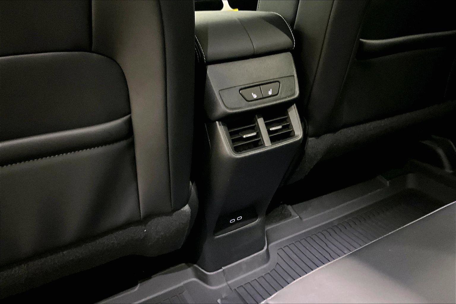 New 2026 GMC Terrain Denali image 15