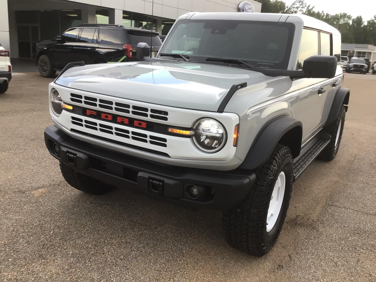 New 2026 Ford Bronco Heritage Edition AWD/4WD image 5