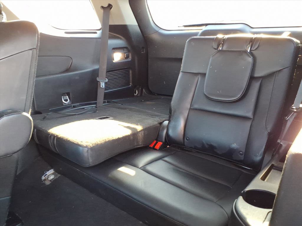 Used 2023 Ford Explorer XLT w/ Equipment Group 202A image 17