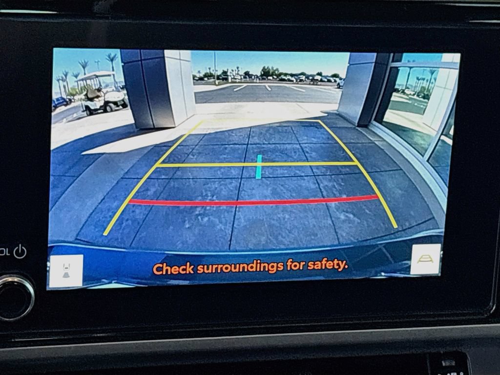 Used 2026 Toyota Camry SE FWD image 15