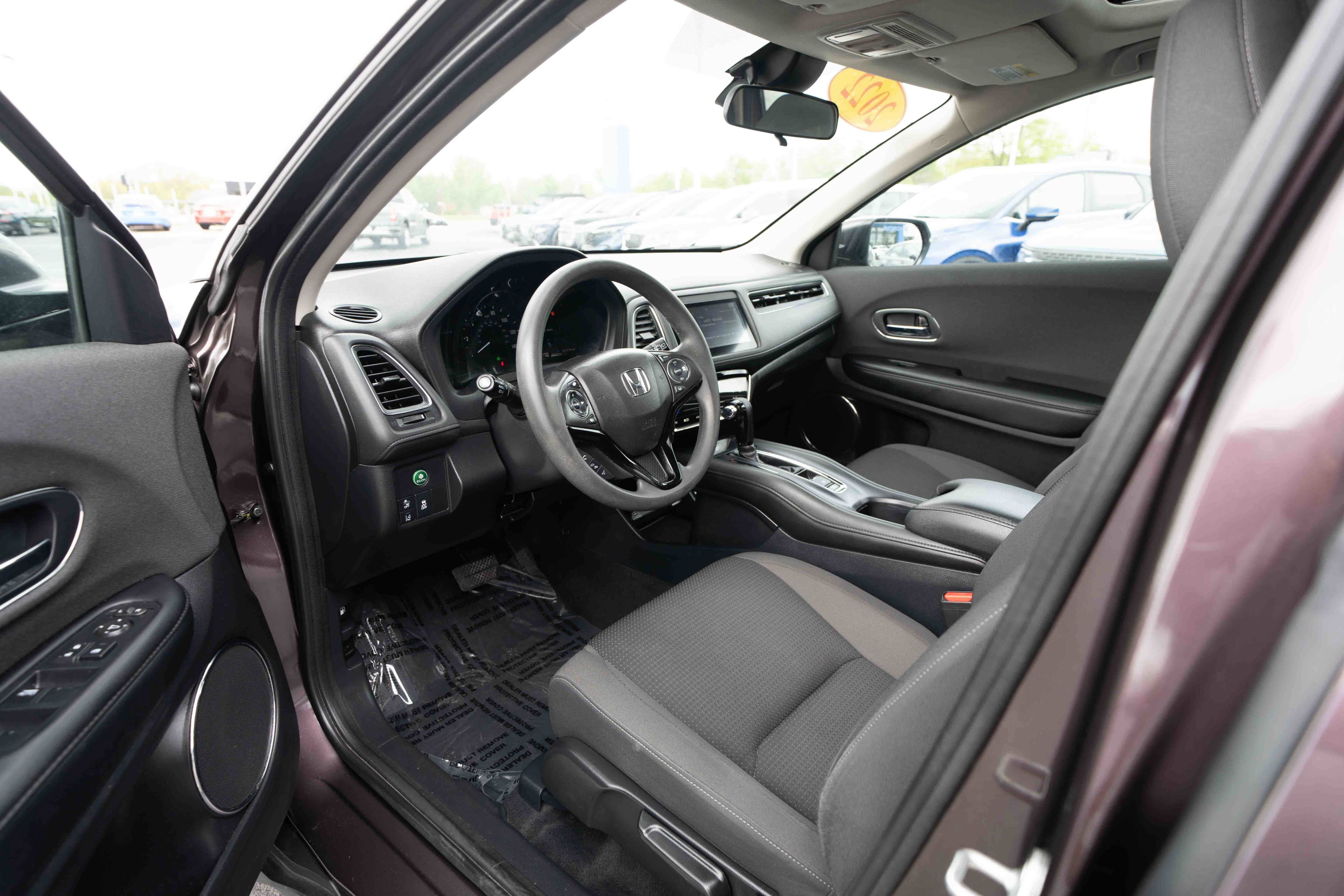 Used 2022 Honda HR-V EX image 8
