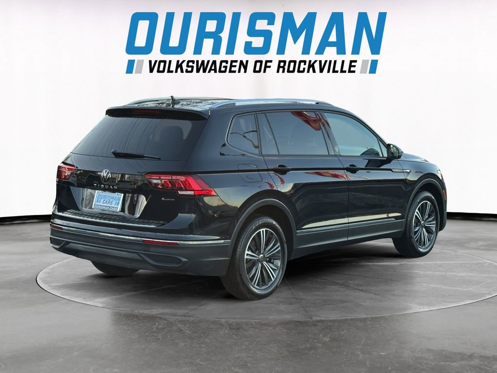 Used 2024 Volkswagen Tiguan Wolfsburg Edition image 6
