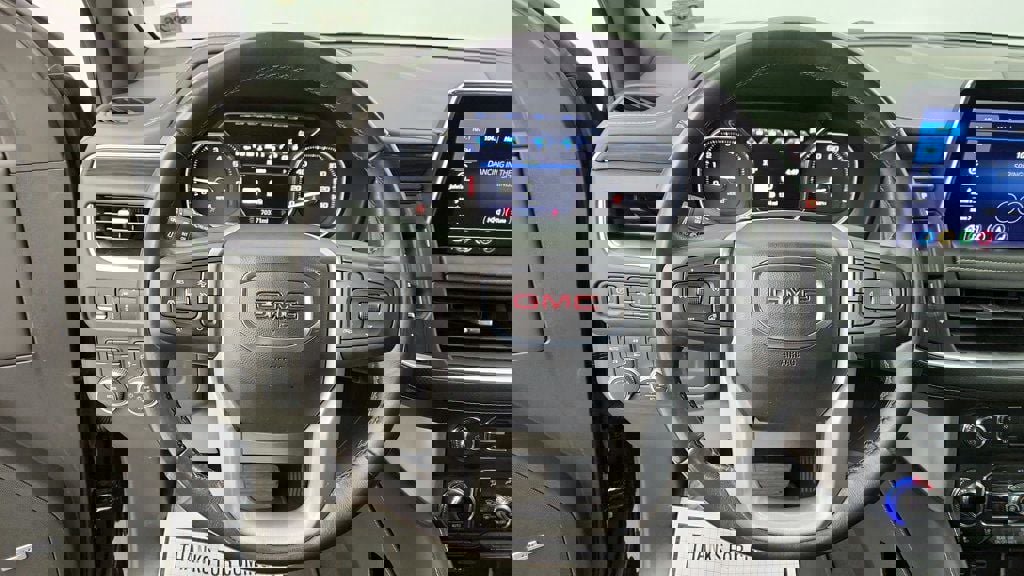 Used 2021 GMC Yukon SLT w/ SLT Premium Package image 14