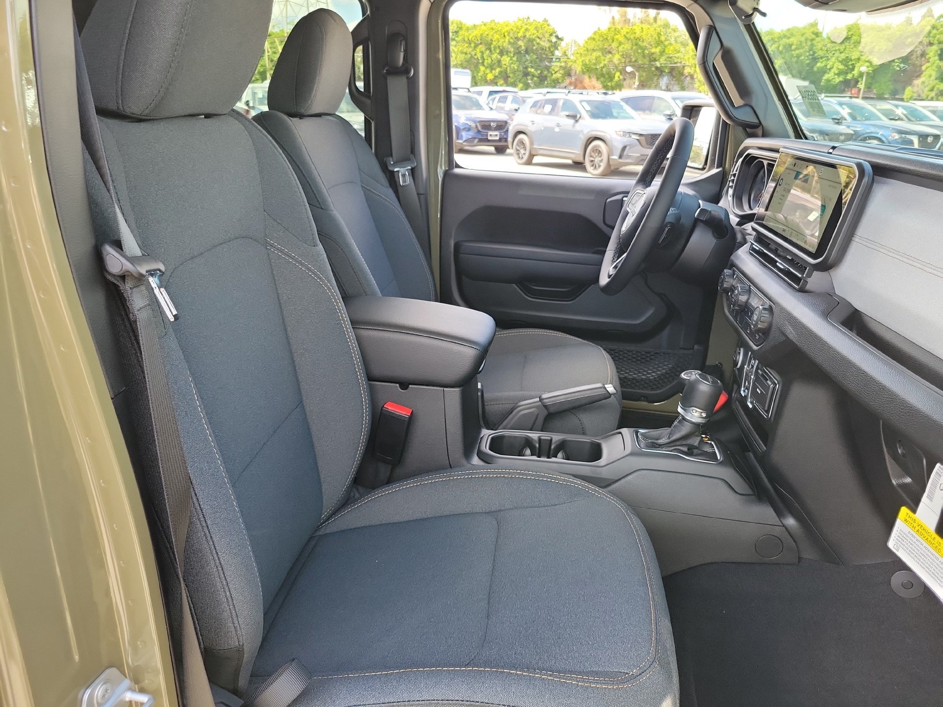 New 2026 Jeep Gladiator Sport AWD/4WD image 16