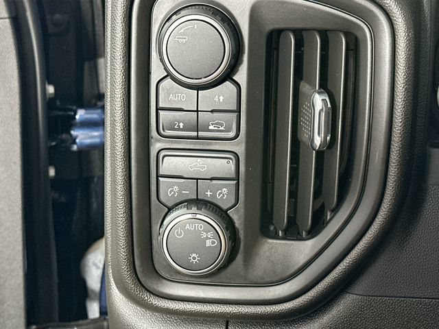 Used 2023 Chevrolet Silverado 1500 Custom w/ LPO, Dark Essentials Package AWD/4WD image 17