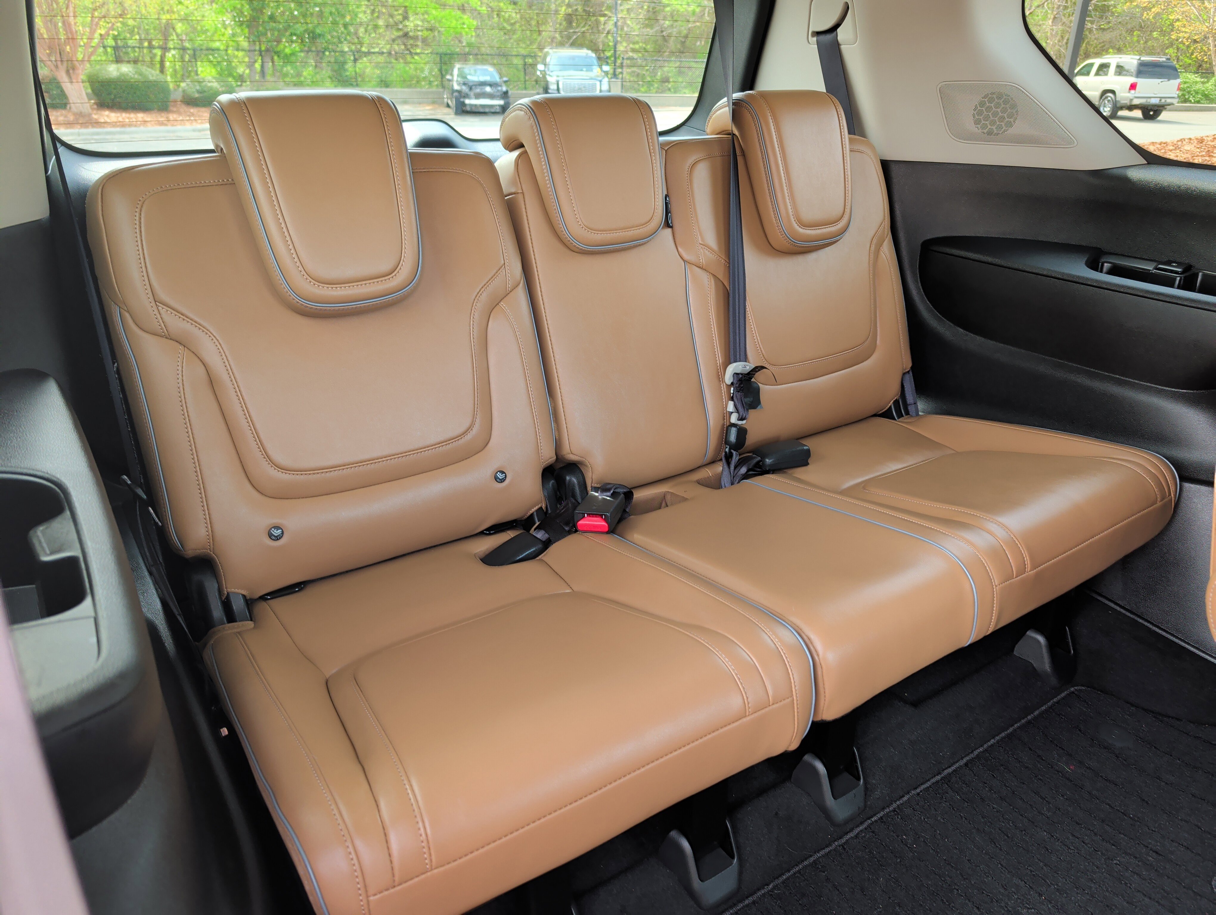 Used 2025 INFINITI QX80 Luxe image 14