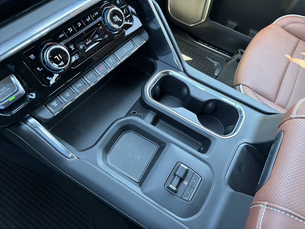 New 2026 GMC Sierra 2500 Denali Ultimate image 7