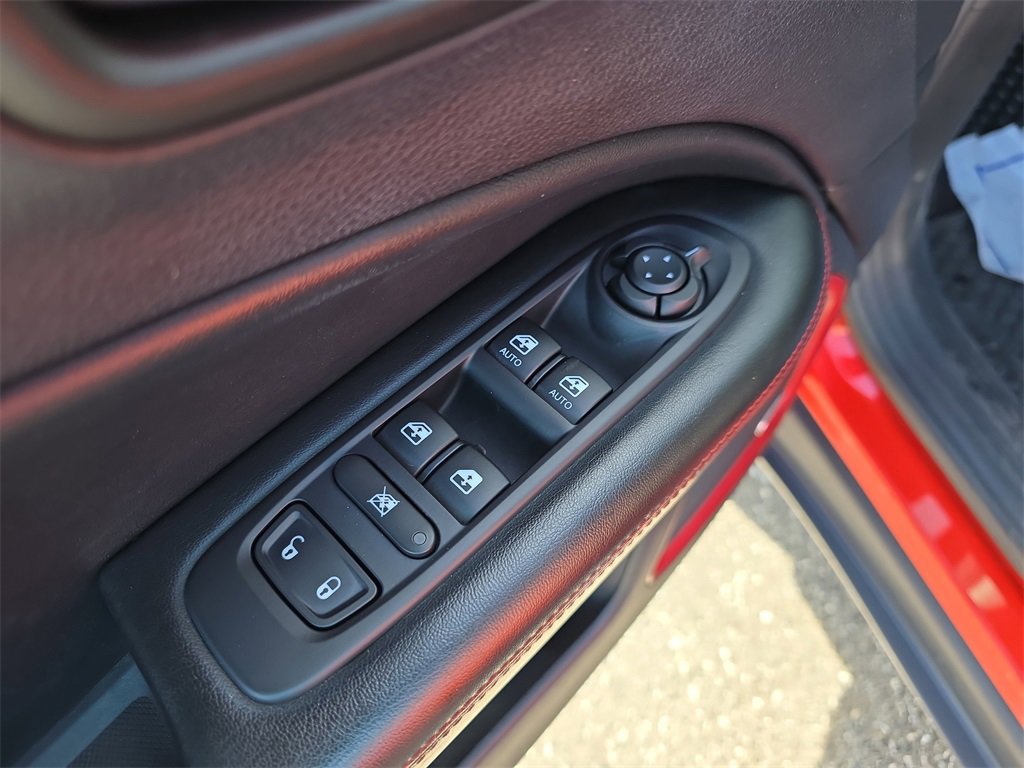 Used 2020 Jeep Compass Trailhawk w/ Advanced Safety Group image 20