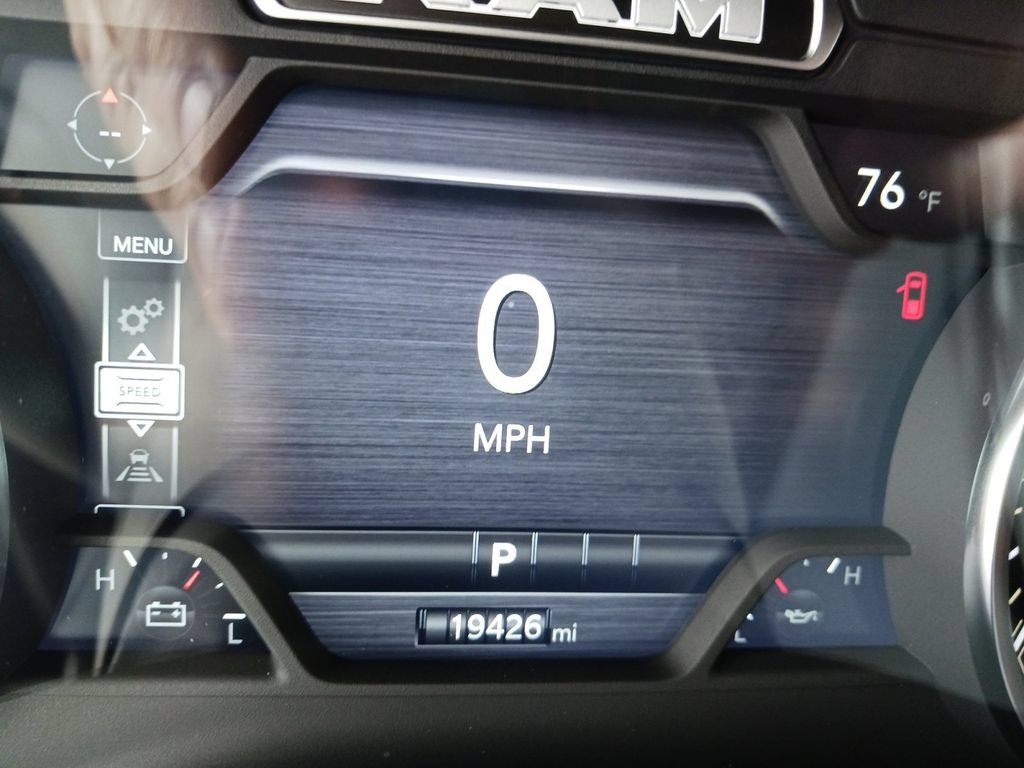 Used 2025 RAM 1500 Laramie AWD/4WD image 20
