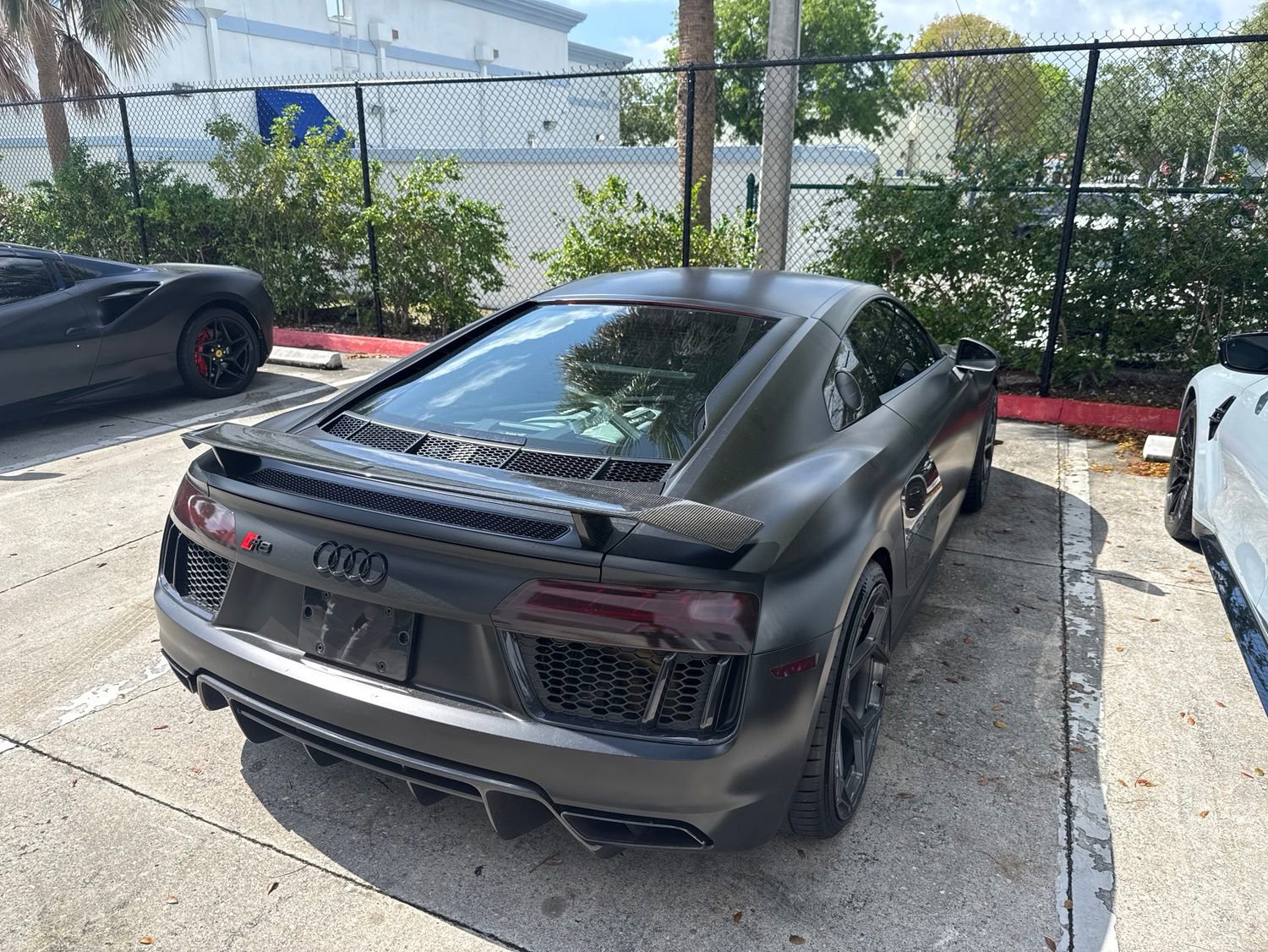 Used 2018 Audi R8 V10 plus AWD/4WD image 4