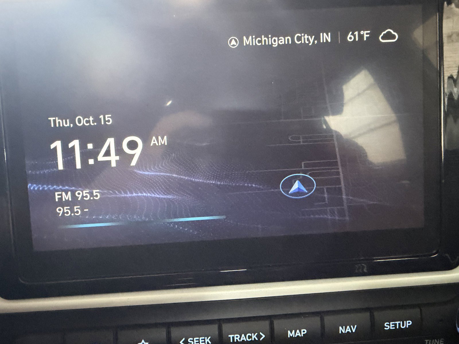 Used 2025 Hyundai Venue Limited FWD image 11