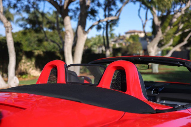 Used 2019 Porsche 718 Boxster S RWD image 9