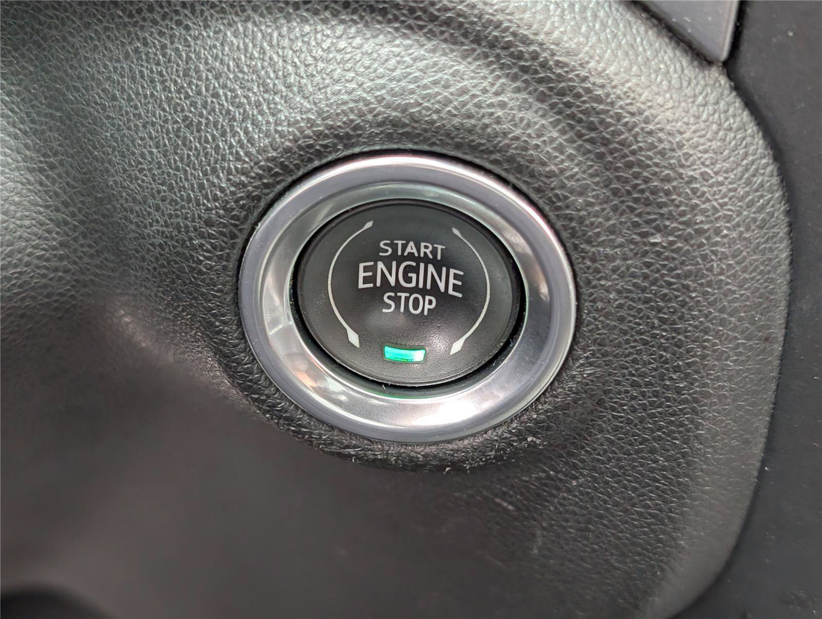 Used 2020 Chevrolet Silverado 1500 LT Trail Boss AWD/4WD image 25