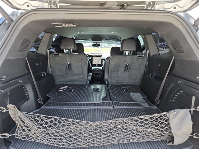 Used 2024 GMC Acadia Elevation w/ Luxury Package image 6