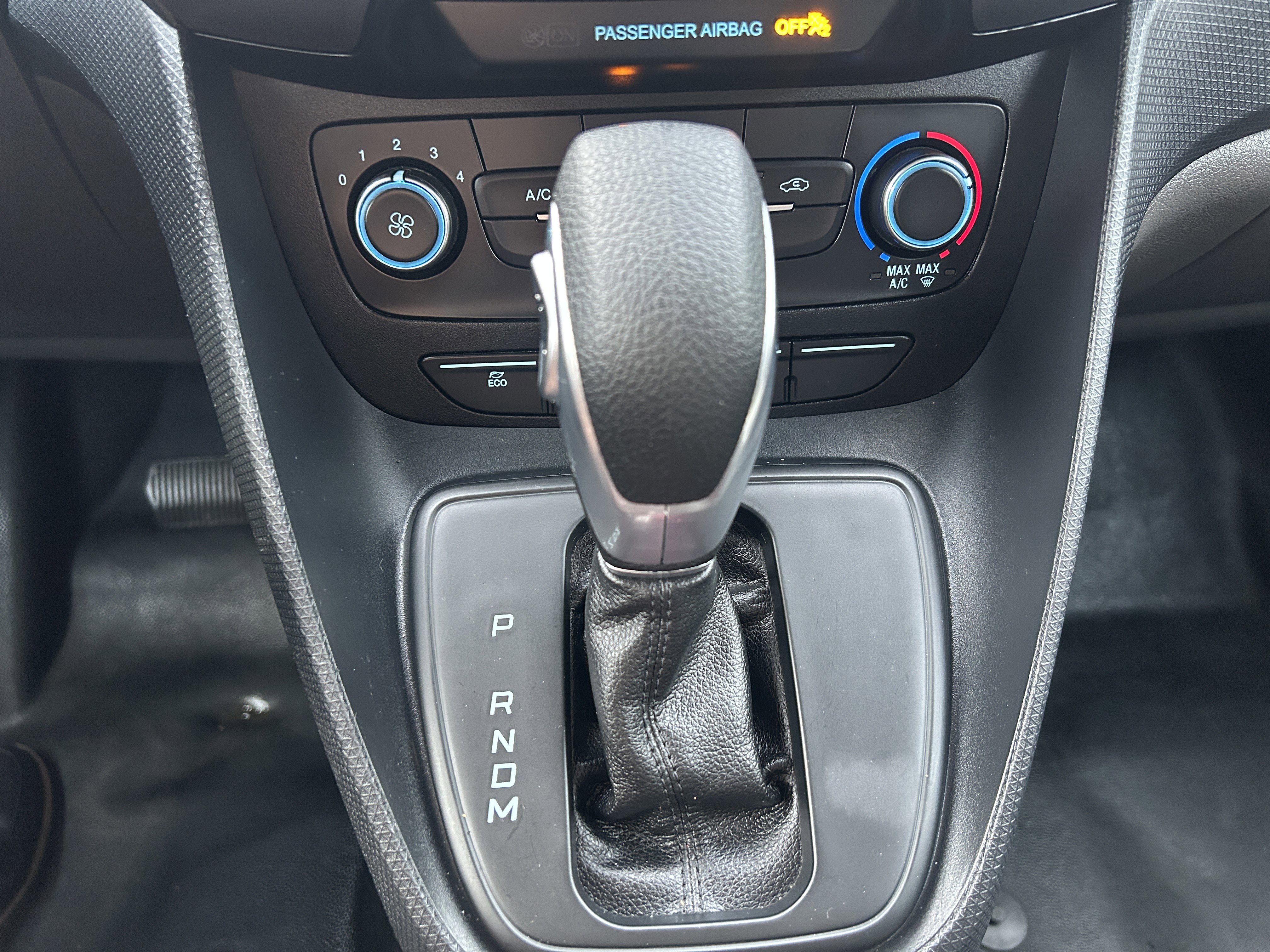 Used 2022 Ford Transit Connect XL image 12