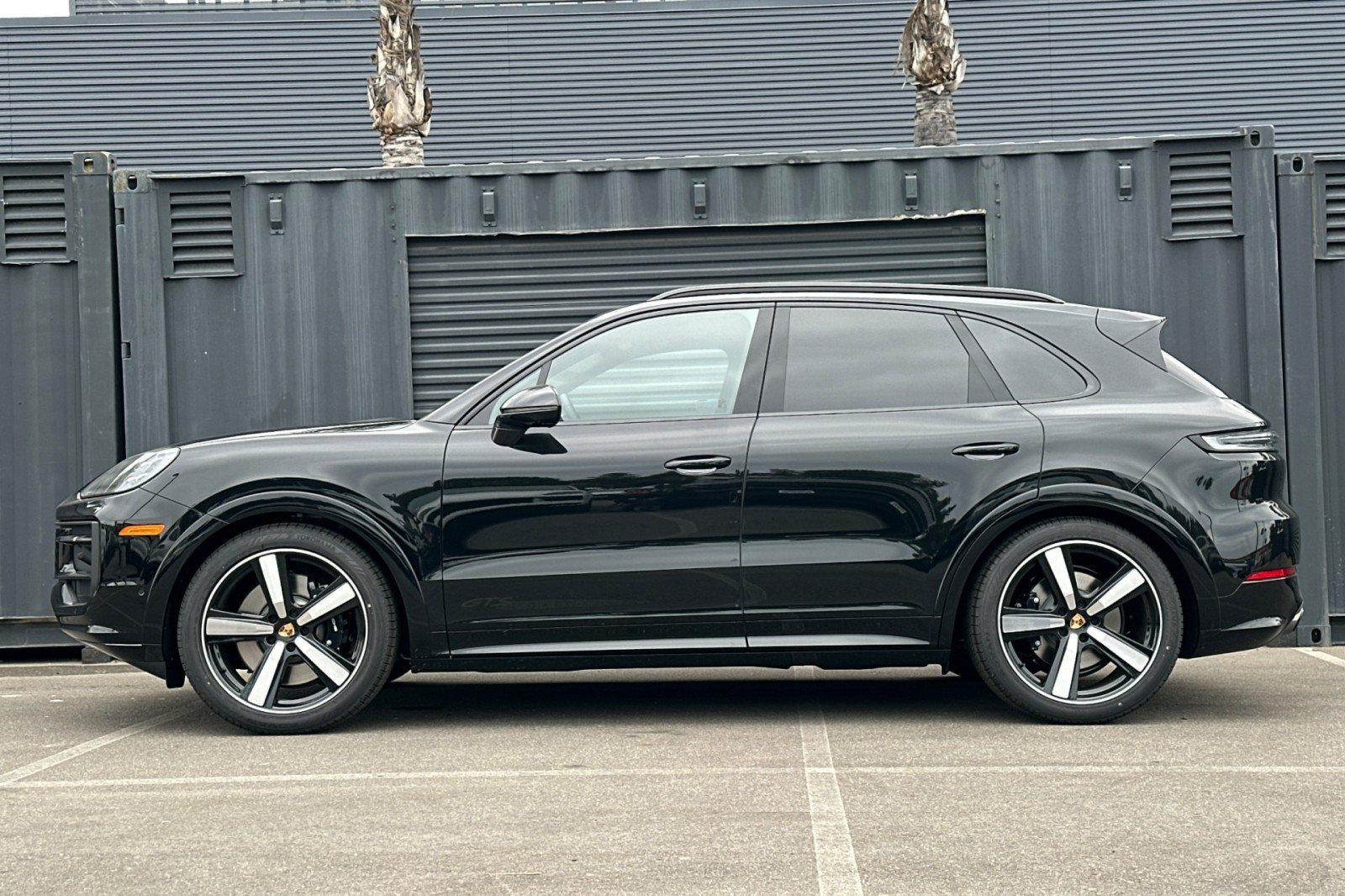 New 2026 Porsche Cayenne GTS AWD/4WD image 2