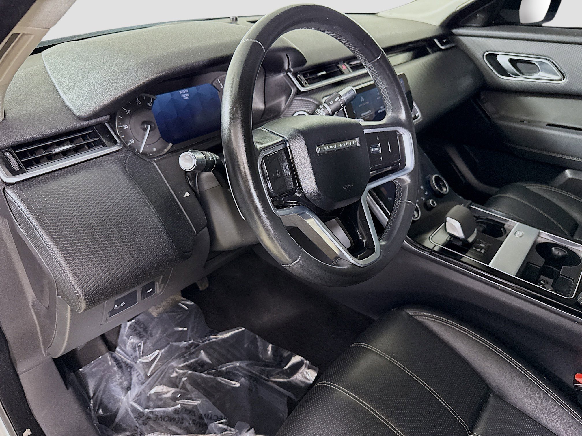 Used 2022 Land Rover Range Rover Velar S image 21