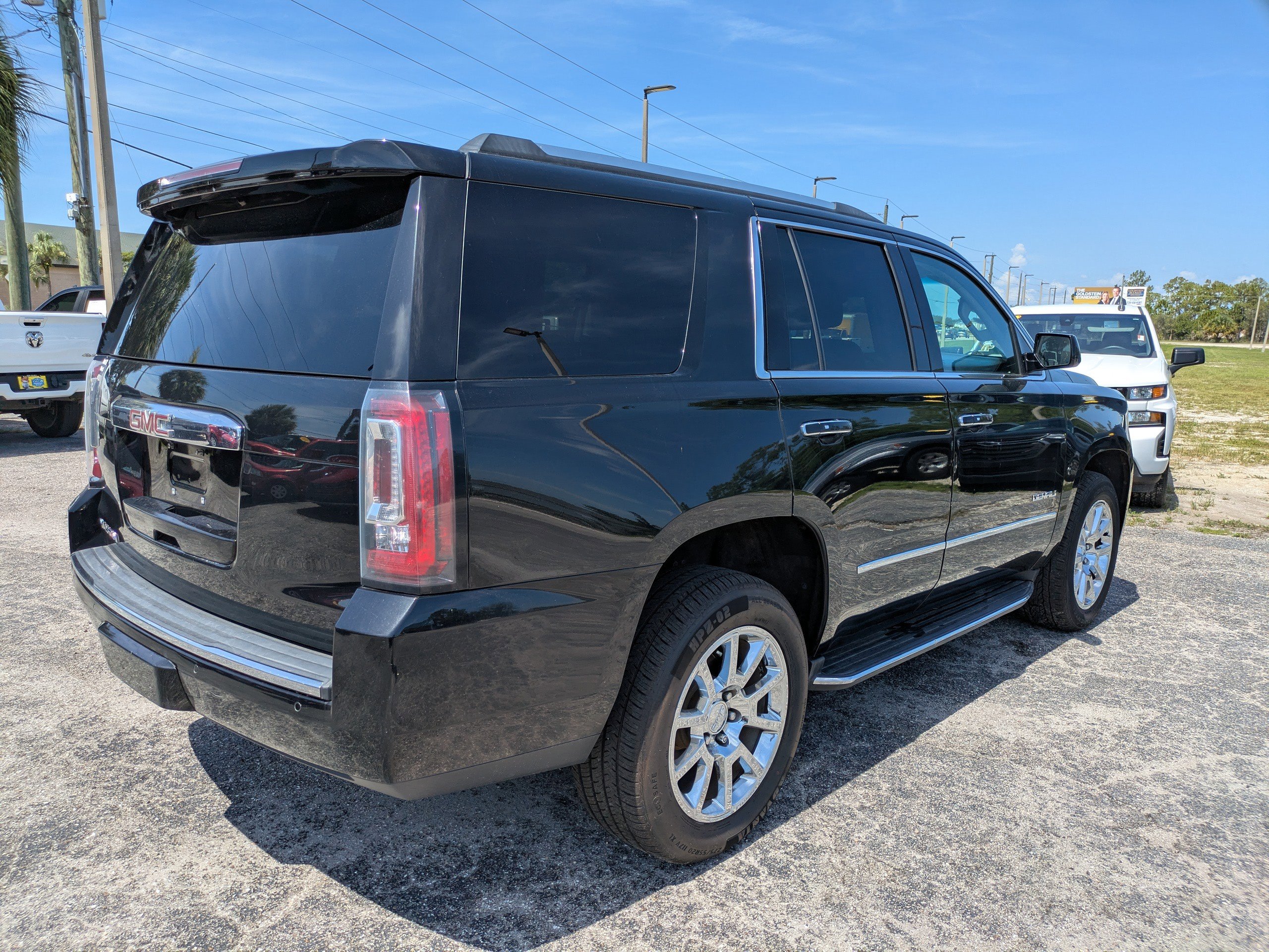 Used 2019 GMC Yukon Denali w/ Open Road Package image 4