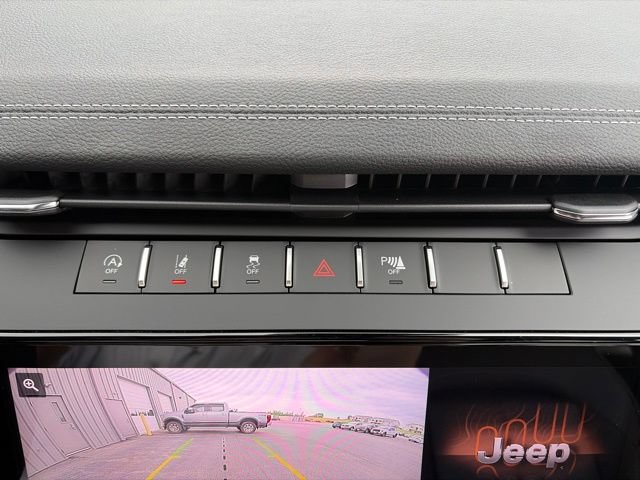 New 2026 Jeep Grand Cherokee L Limited w/ Limited Altitude Package AWD/4WD image 14
