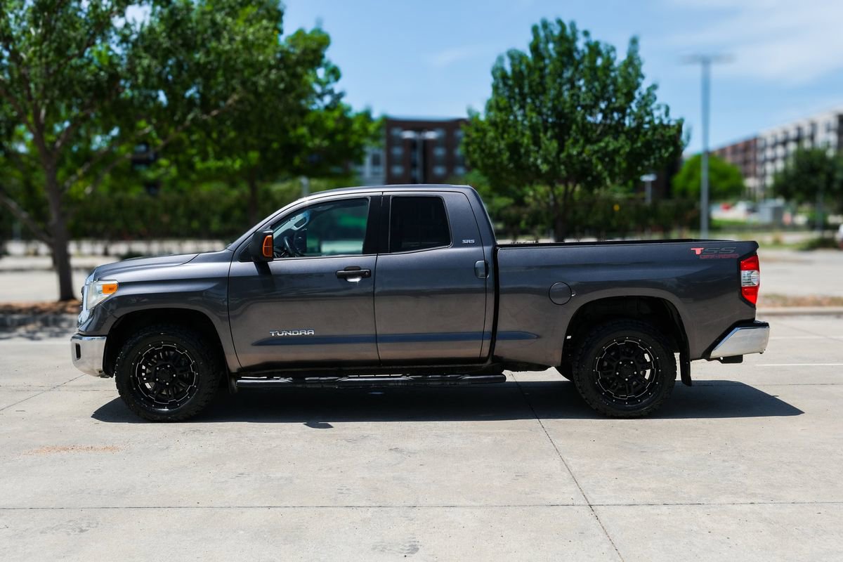 Used 2015 Toyota Tundra SR5 RWD image 10