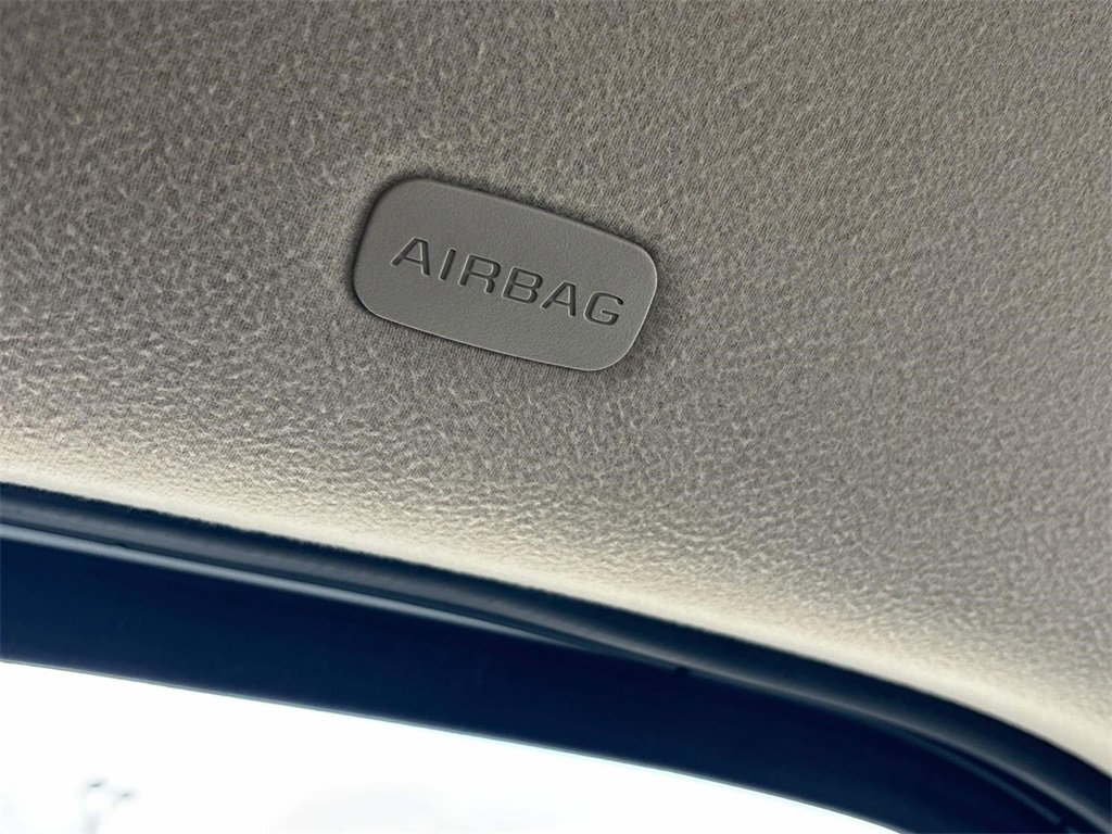 Used 2022 Chevrolet Express 3500 LT w/ LT Preferred Equipment Group image 25