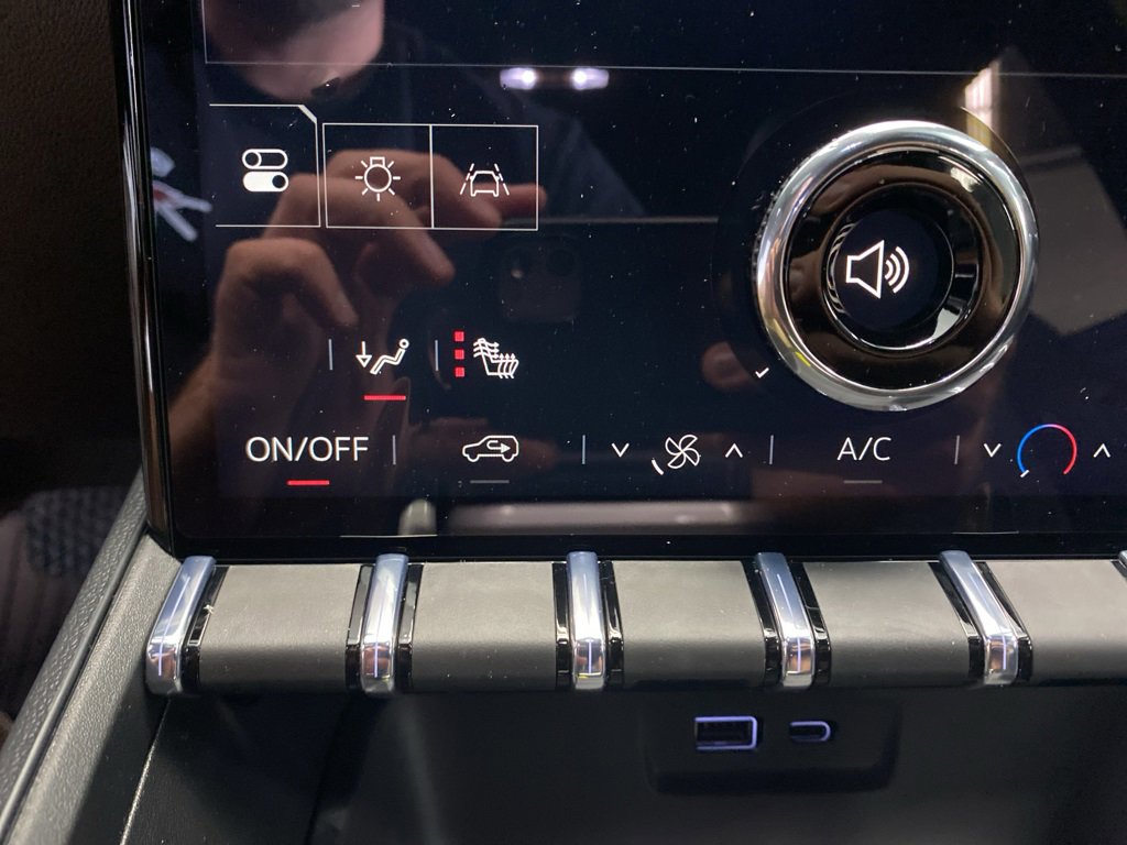 New 2026 GMC Terrain Elevation w/ LPO, Floor Liner Package image 26