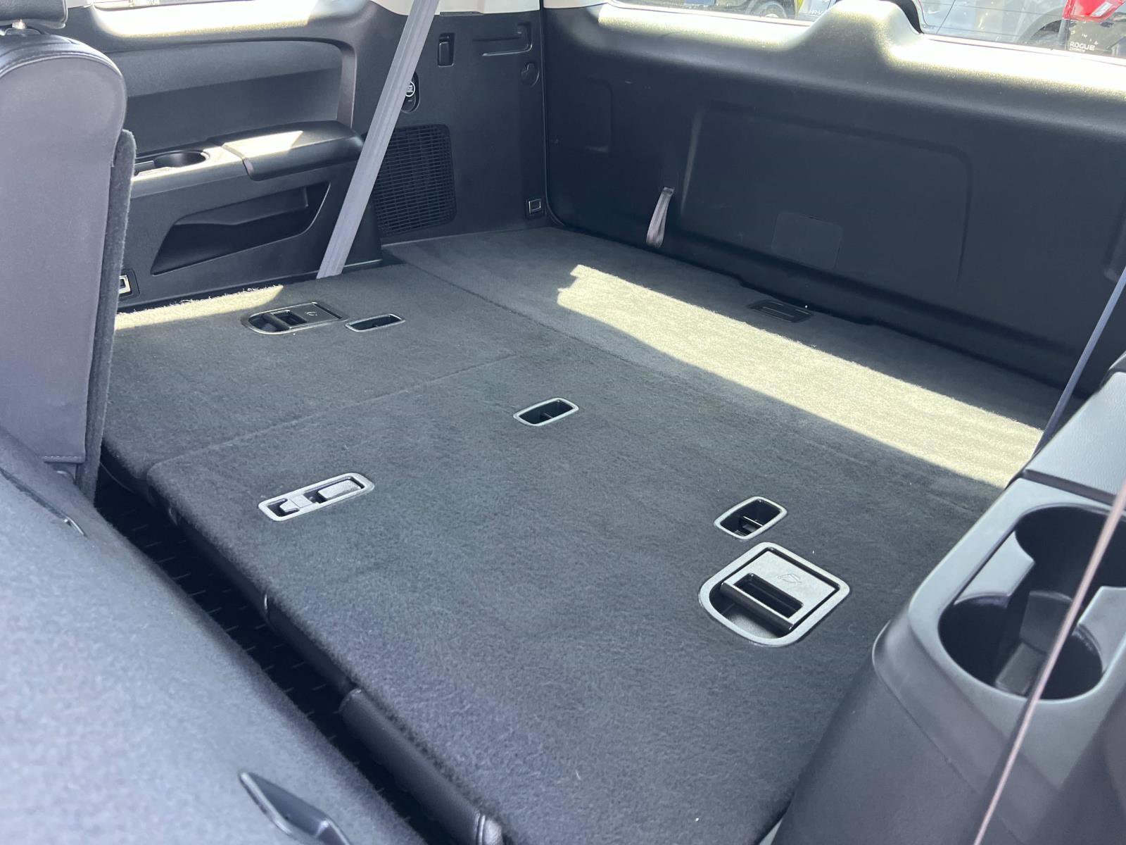 Used 2015 Honda Pilot Touring image 24