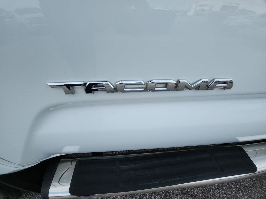 Used 2023 Toyota Tacoma Limited image 36