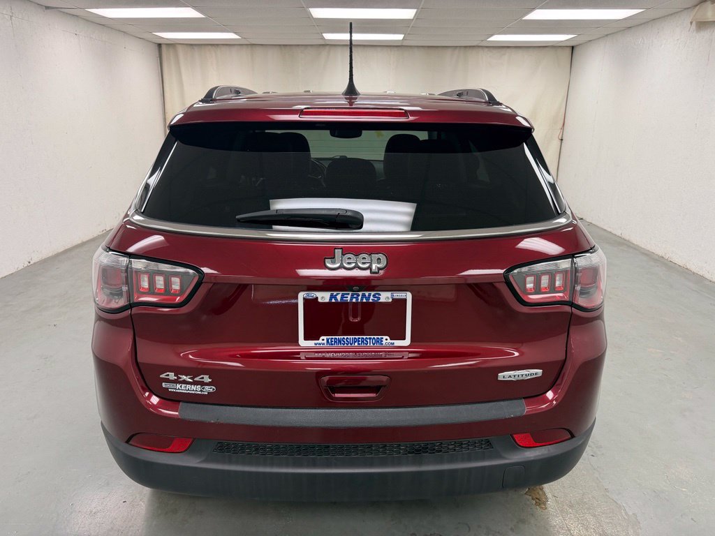Used 2021 Jeep Compass Latitude w/ Convenience Group AWD/4WD image 4
