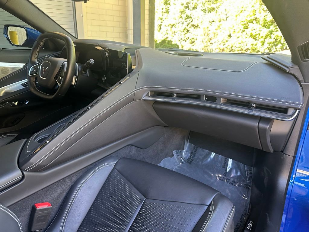 Used 2020 Chevrolet Corvette Stingray Preferred Cpe w/ 2LT Preferred Equipment Group image 13