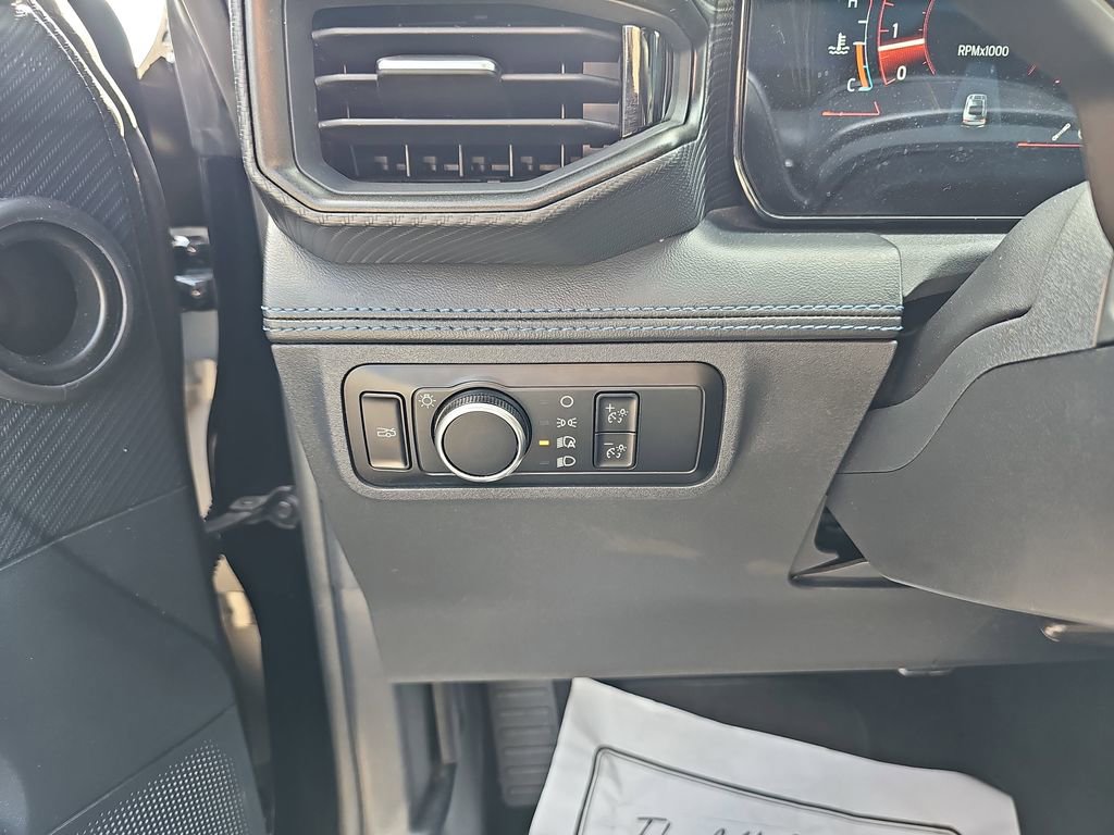 Used 2024 Ford Mustang Dark Horse image 30