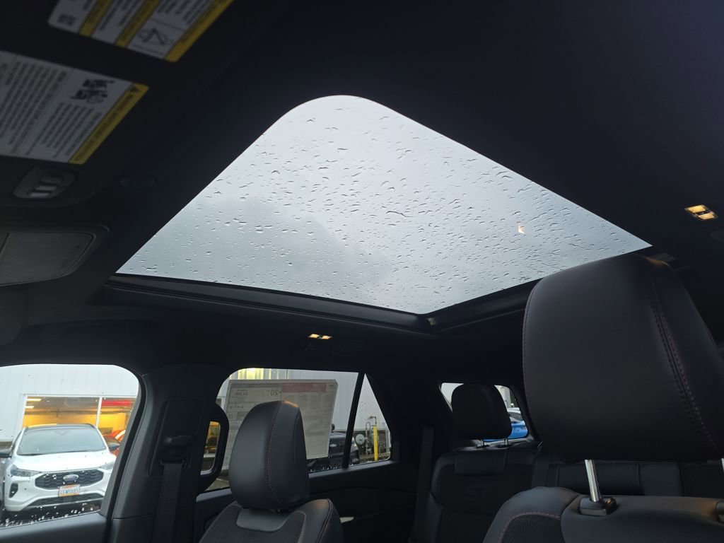 New 2026 Ford Explorer ST w/ Sun And Sound Package image 28