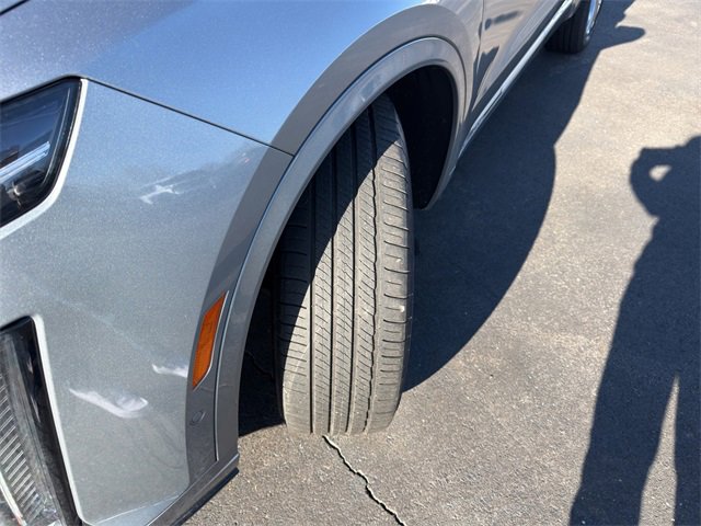 Used 2024 Cadillac XT6 Premium Luxury w/ Technology Package image 26