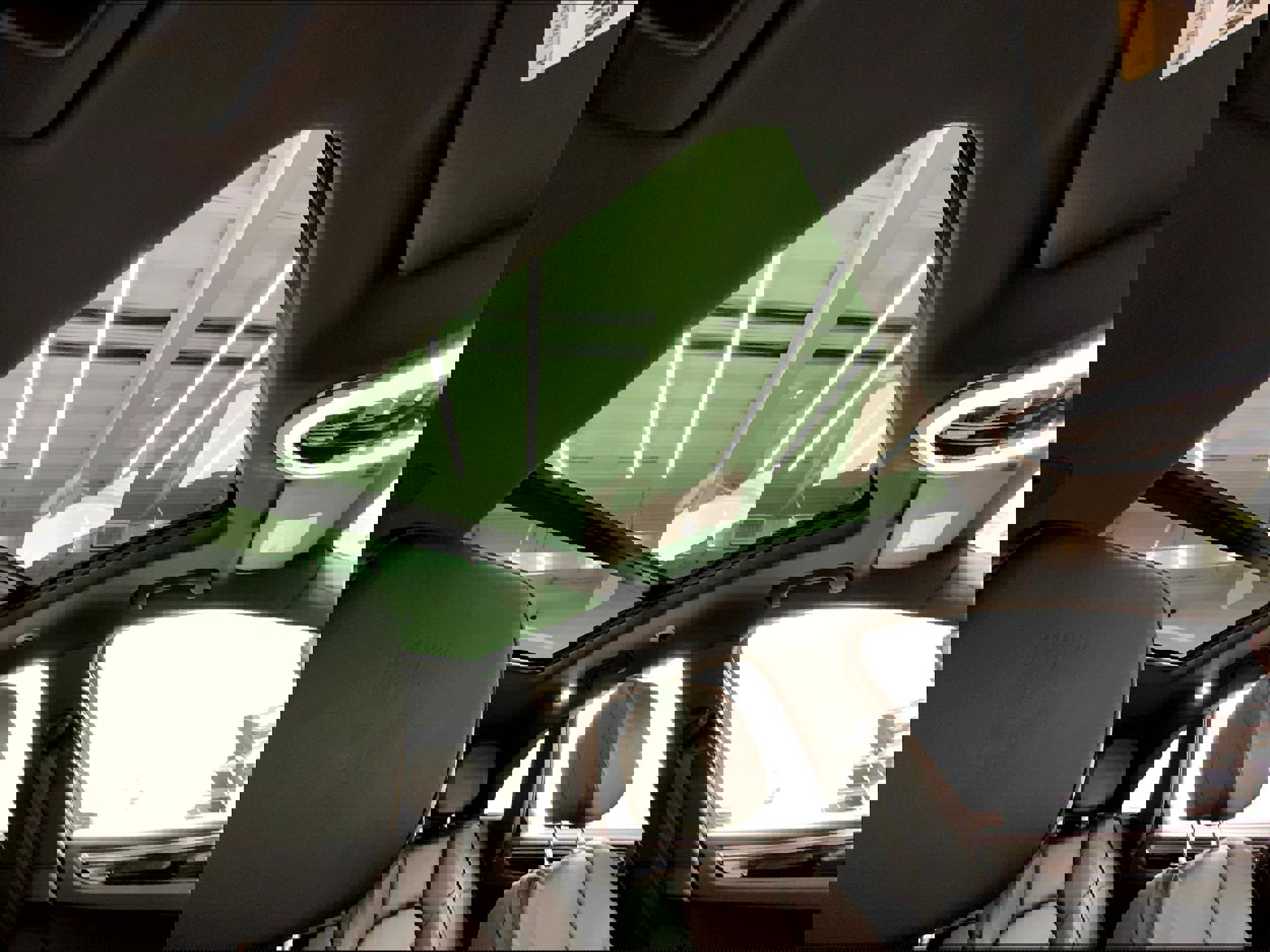 Used 2023 Porsche Macan Turbo image 26