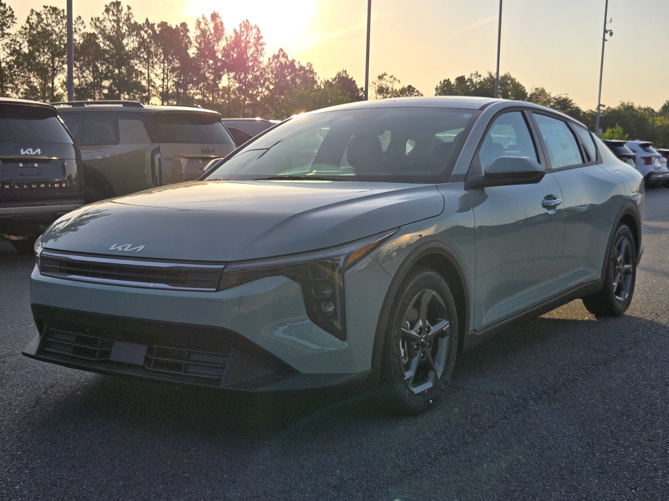 New 2026 Kia K4 FWD image 3