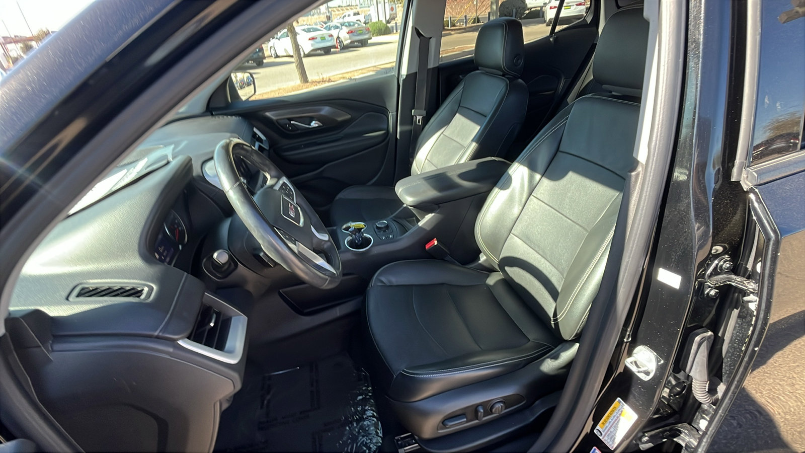 Certified 2022 GMC Terrain SLT w/ Infotainment Package II image 10