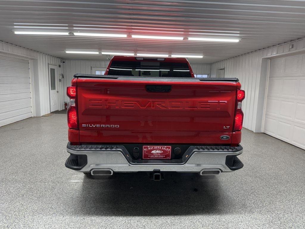 Used 2024 Chevrolet Silverado 1500 LT w/ Z71 Off-Road Package image 5