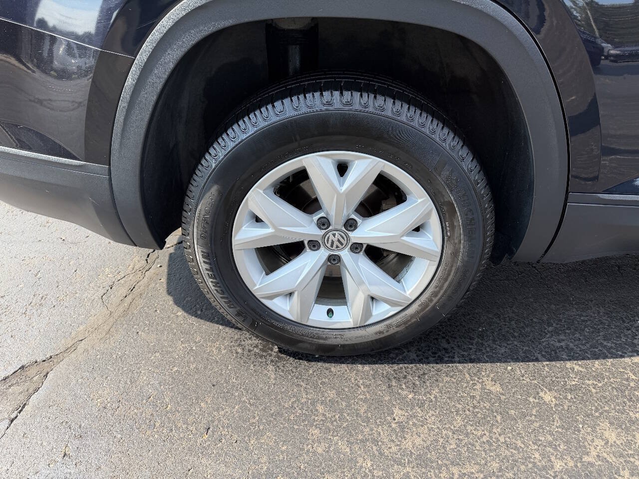 Used 2018 Volkswagen Atlas SE AWD/4WD image 9