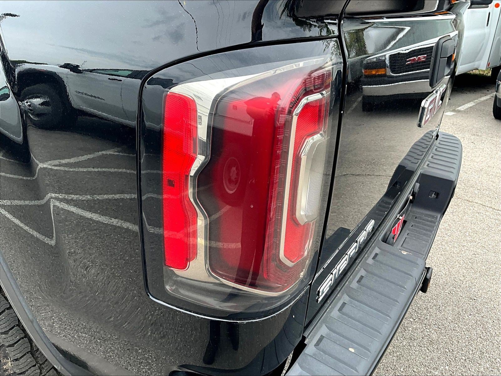 Used 2018 GMC Sierra 1500 Denali w/ Denali Ultimate Package AWD/4WD image 24